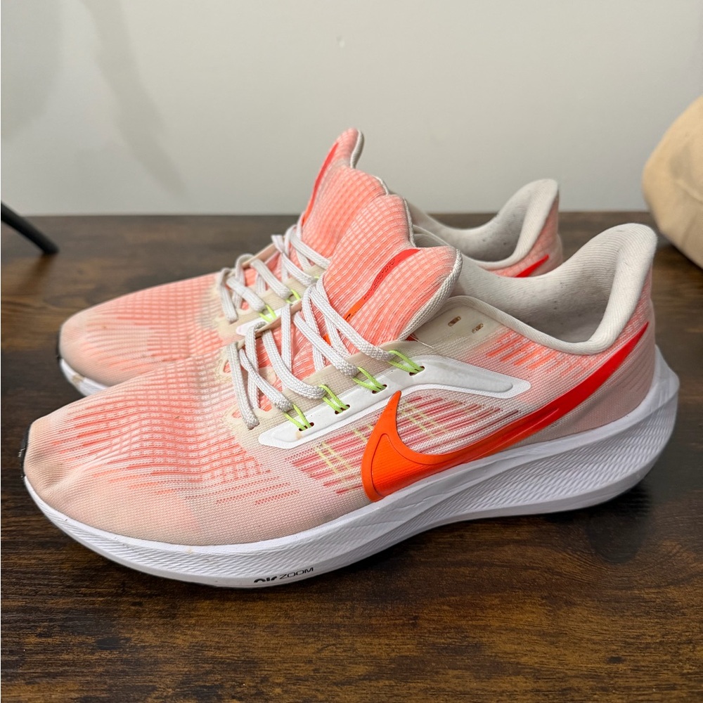 Nike Zoom (Men's) - No Insole!